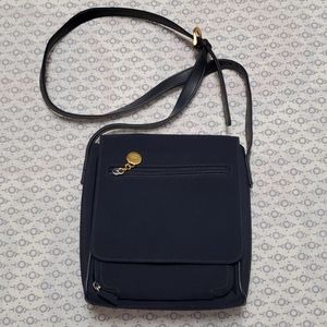 Black Easy Spirit Crossbody Bag